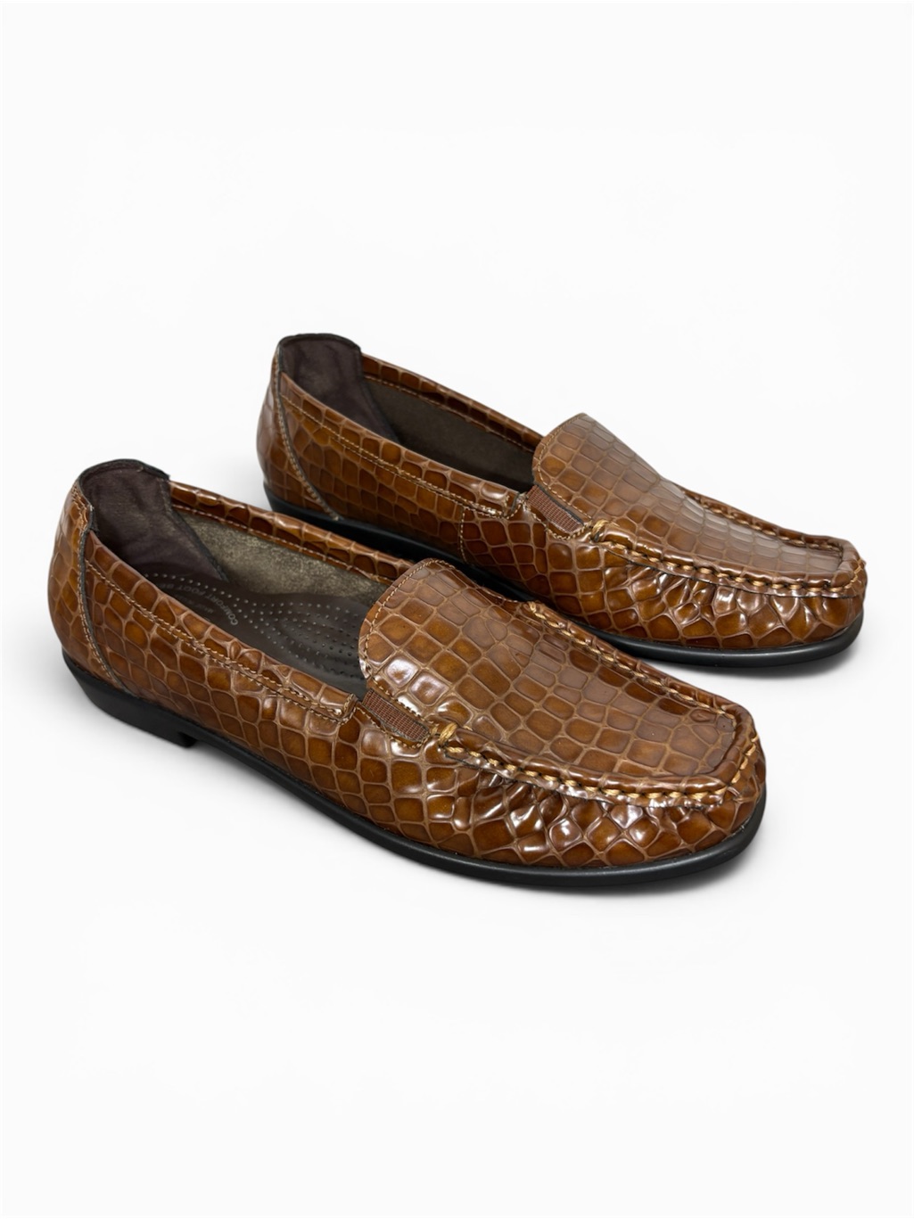 Sas Brown Croc-Embossed Leather Loafers- Woman’s 6.5 M